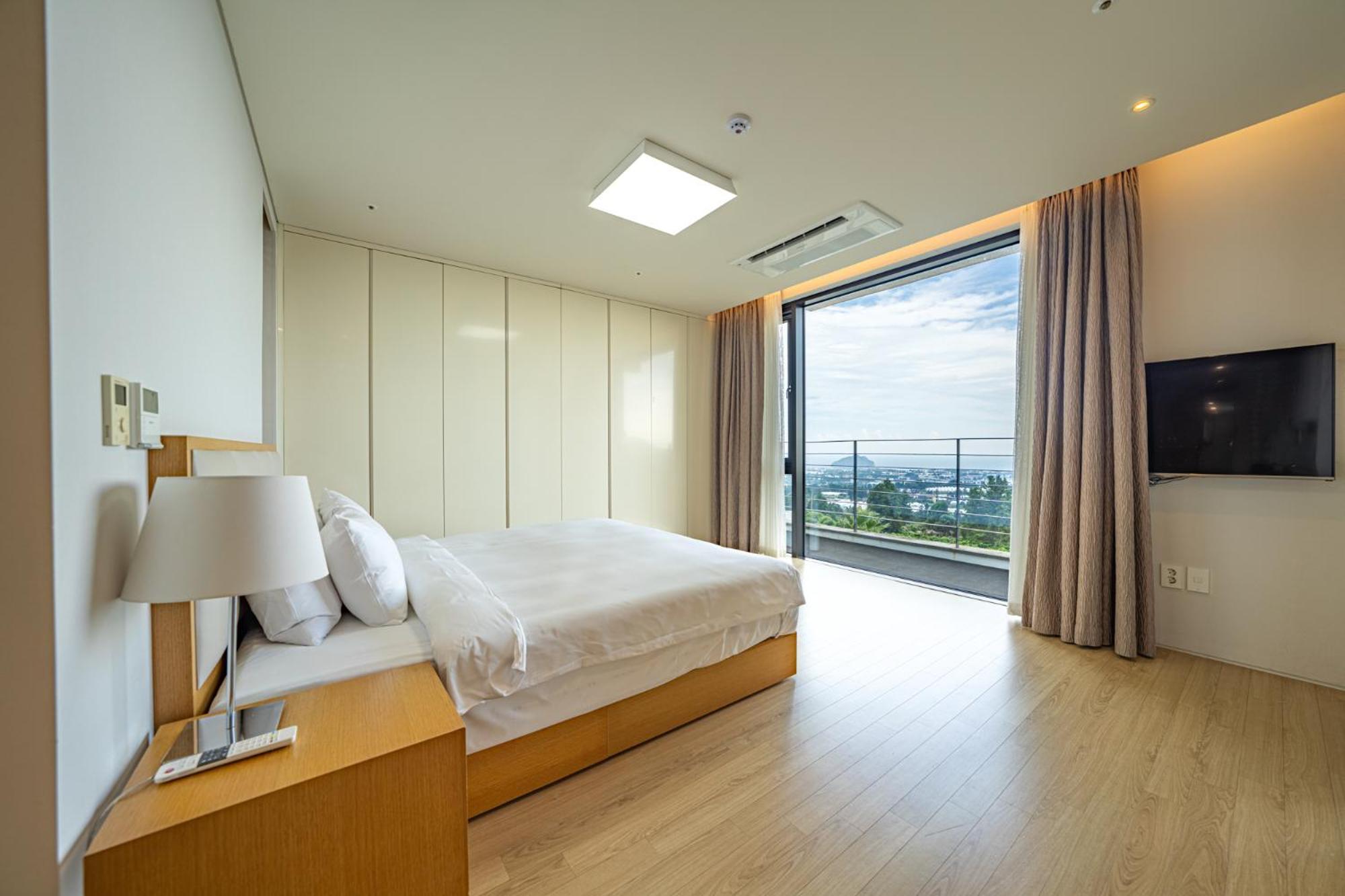 Velum Resort Seogwipo Exterior foto